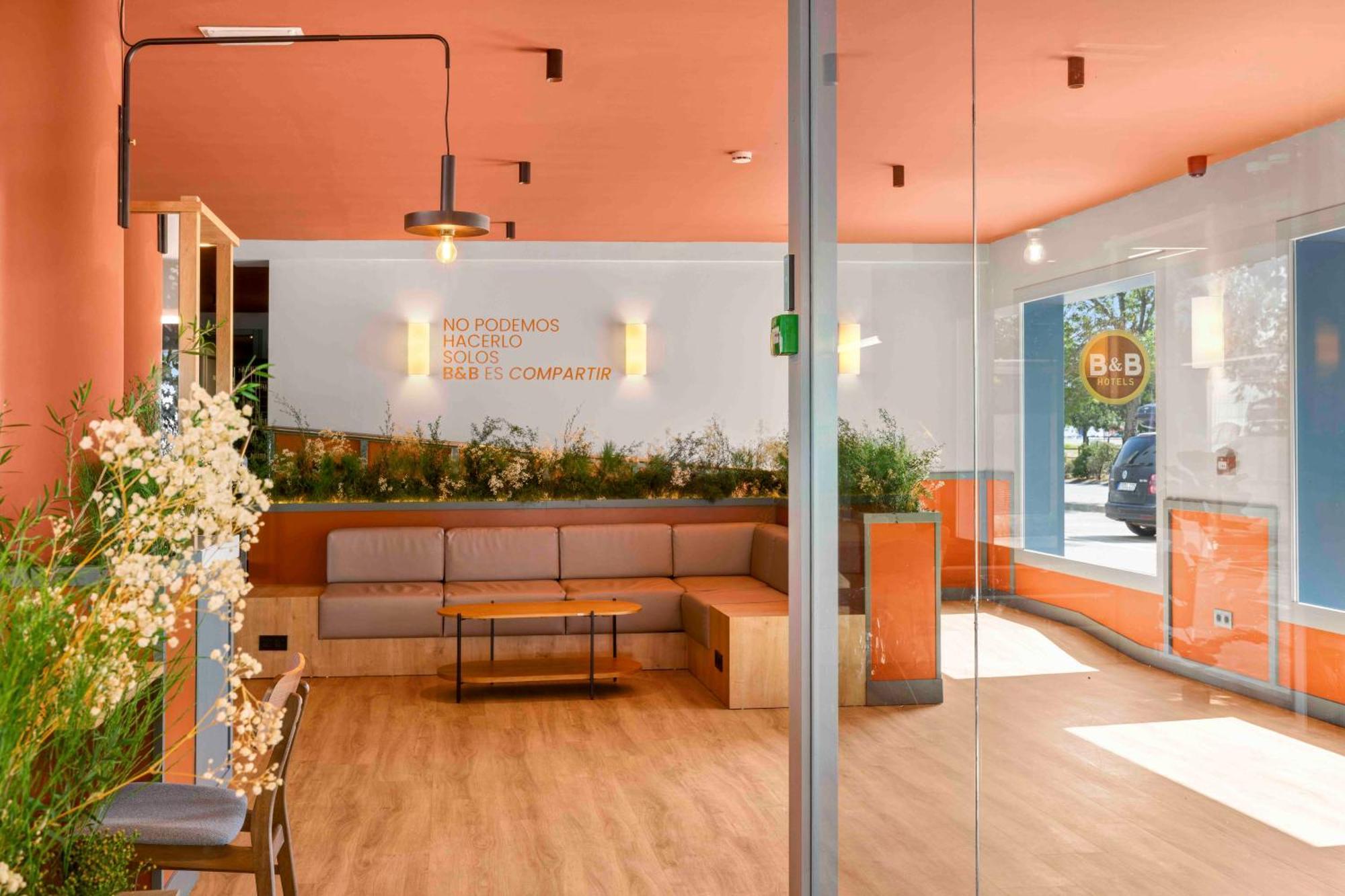 B&B Hotel Figueres Figueres  Eksteriør bilde