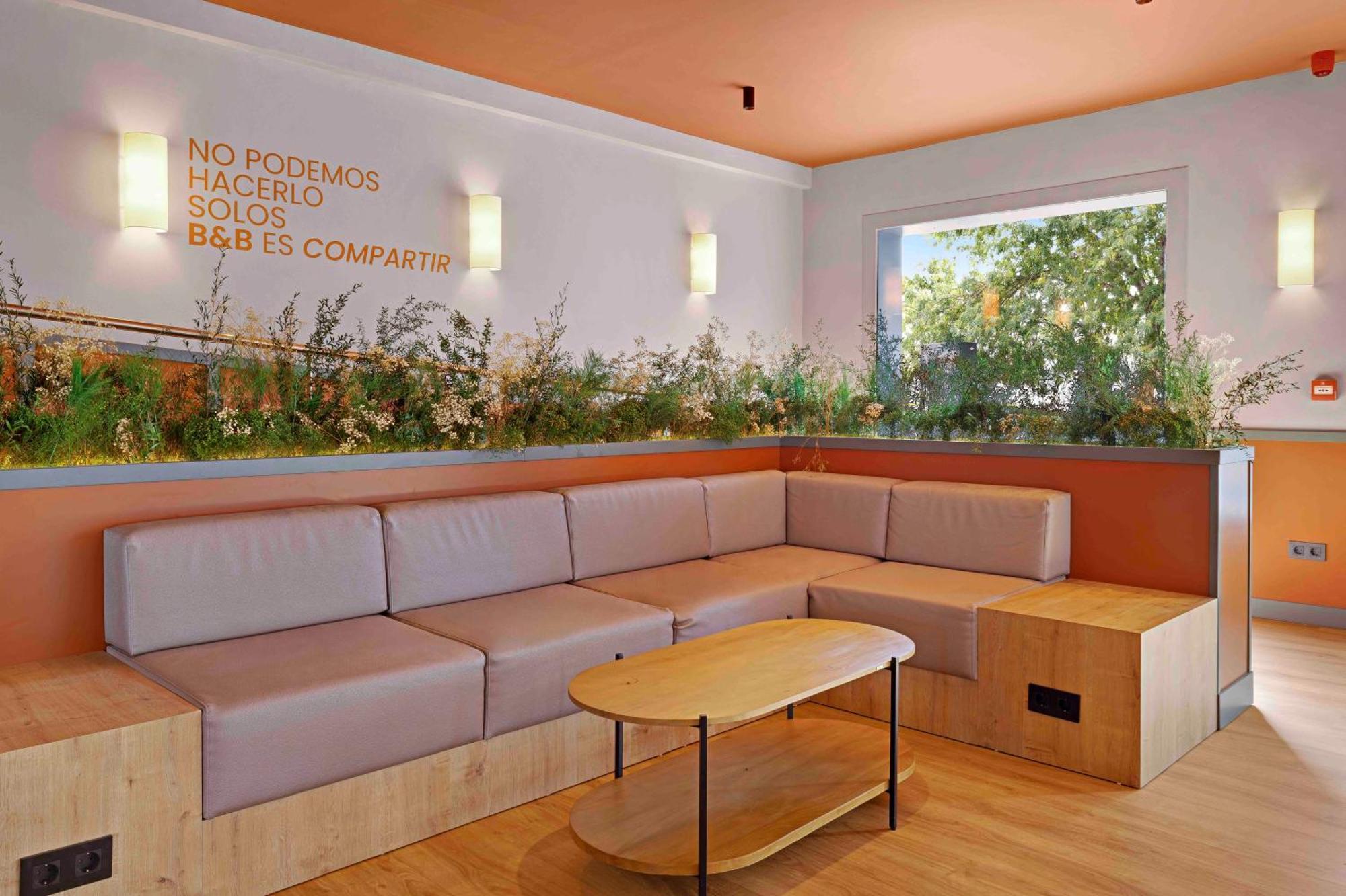 B&B Hotel Figueres Figueres  Eksteriør bilde