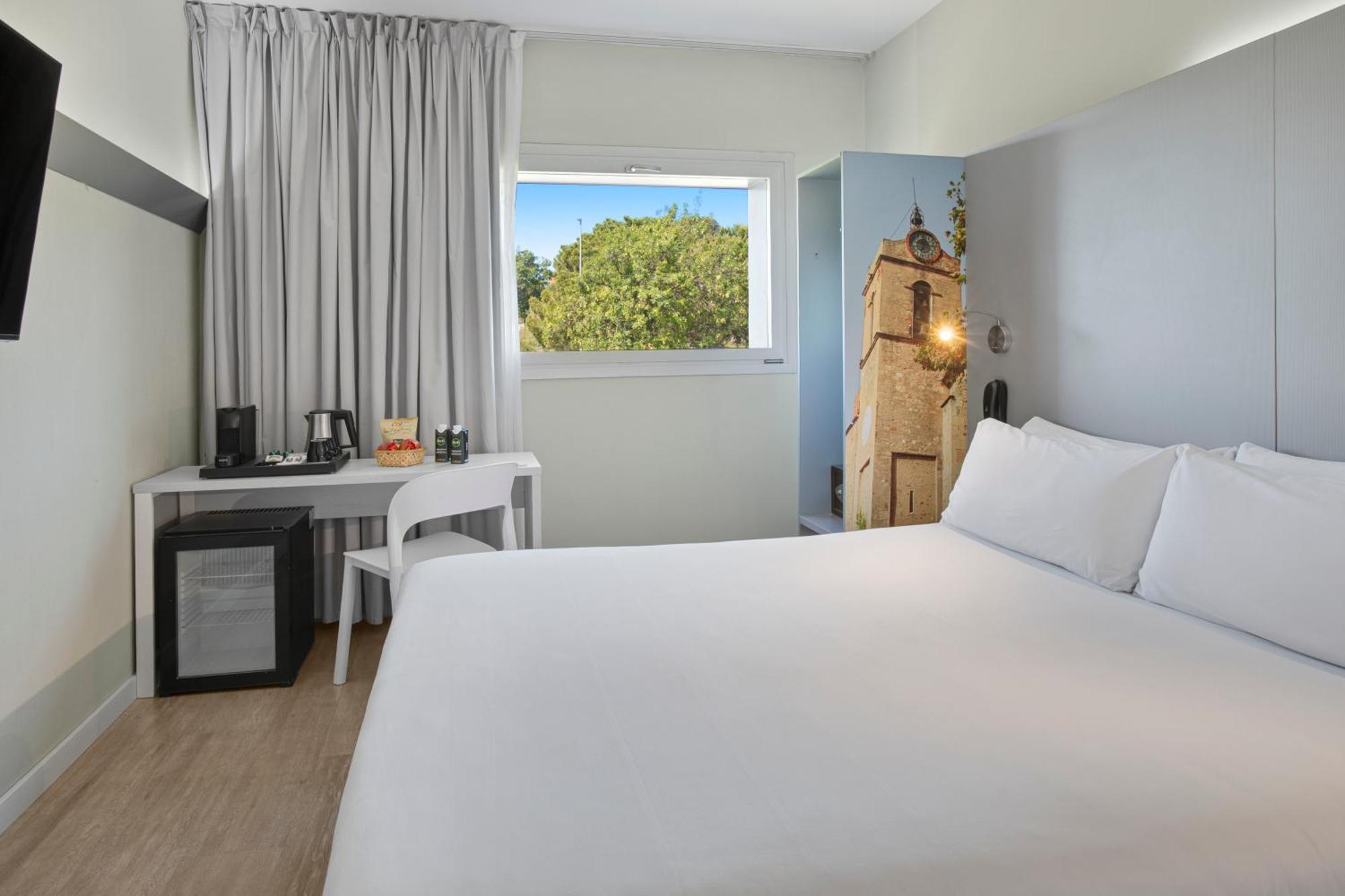 B&B Hotel Figueres Figueres  Eksteriør bilde
