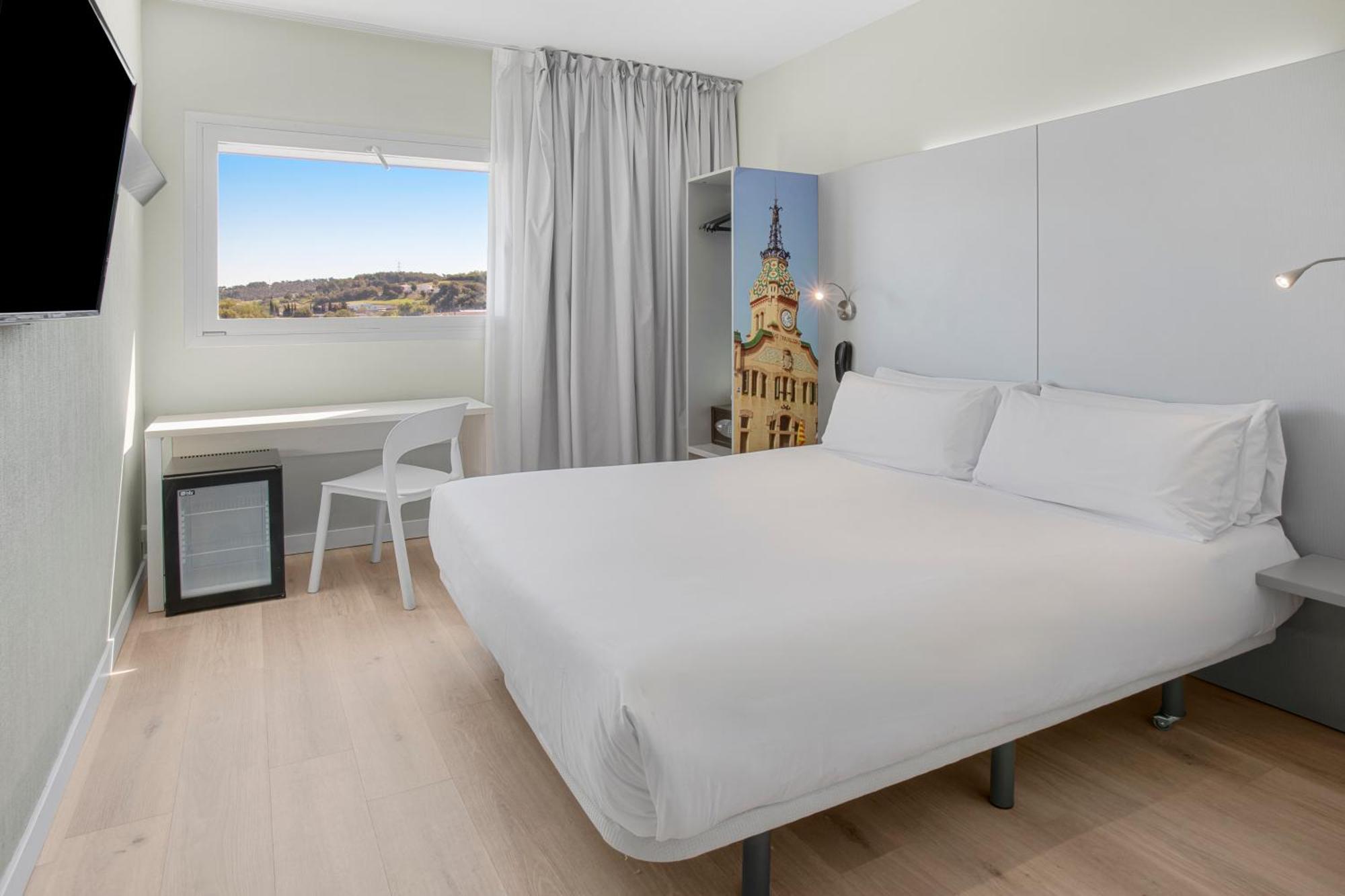 B&B Hotel Figueres Figueres  Eksteriør bilde